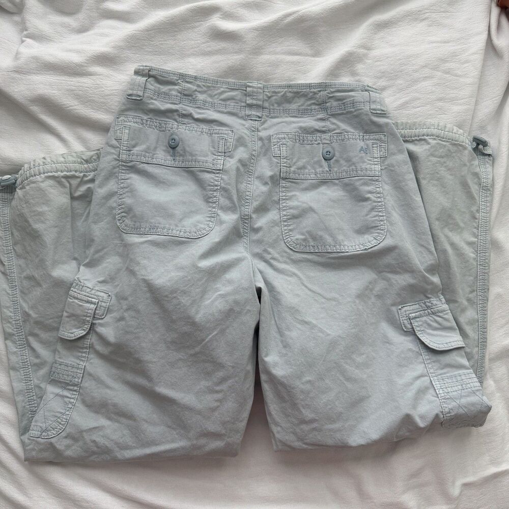 American Eagle Women’s Light Blue Cargo Pants Straight Leg Stretch Pockets 8R - Picture 2 of 9